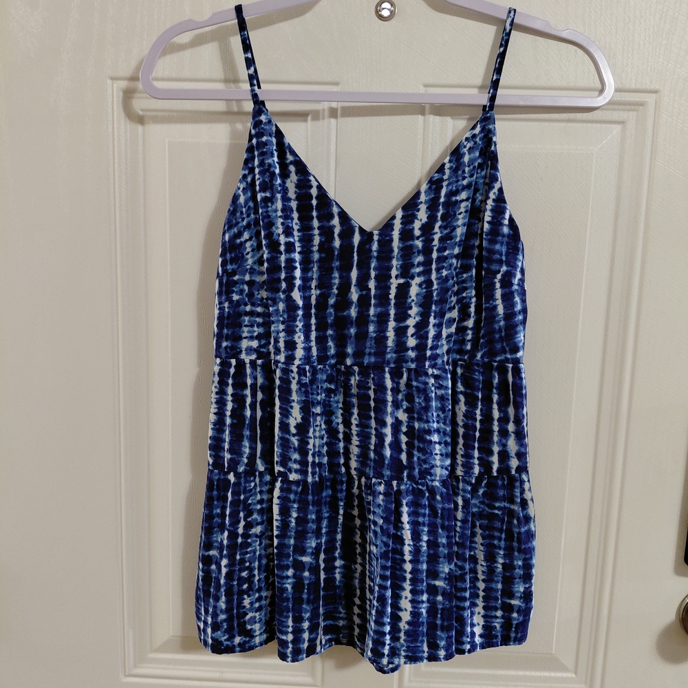 Old Navy Navy and White Tie-Dye Top